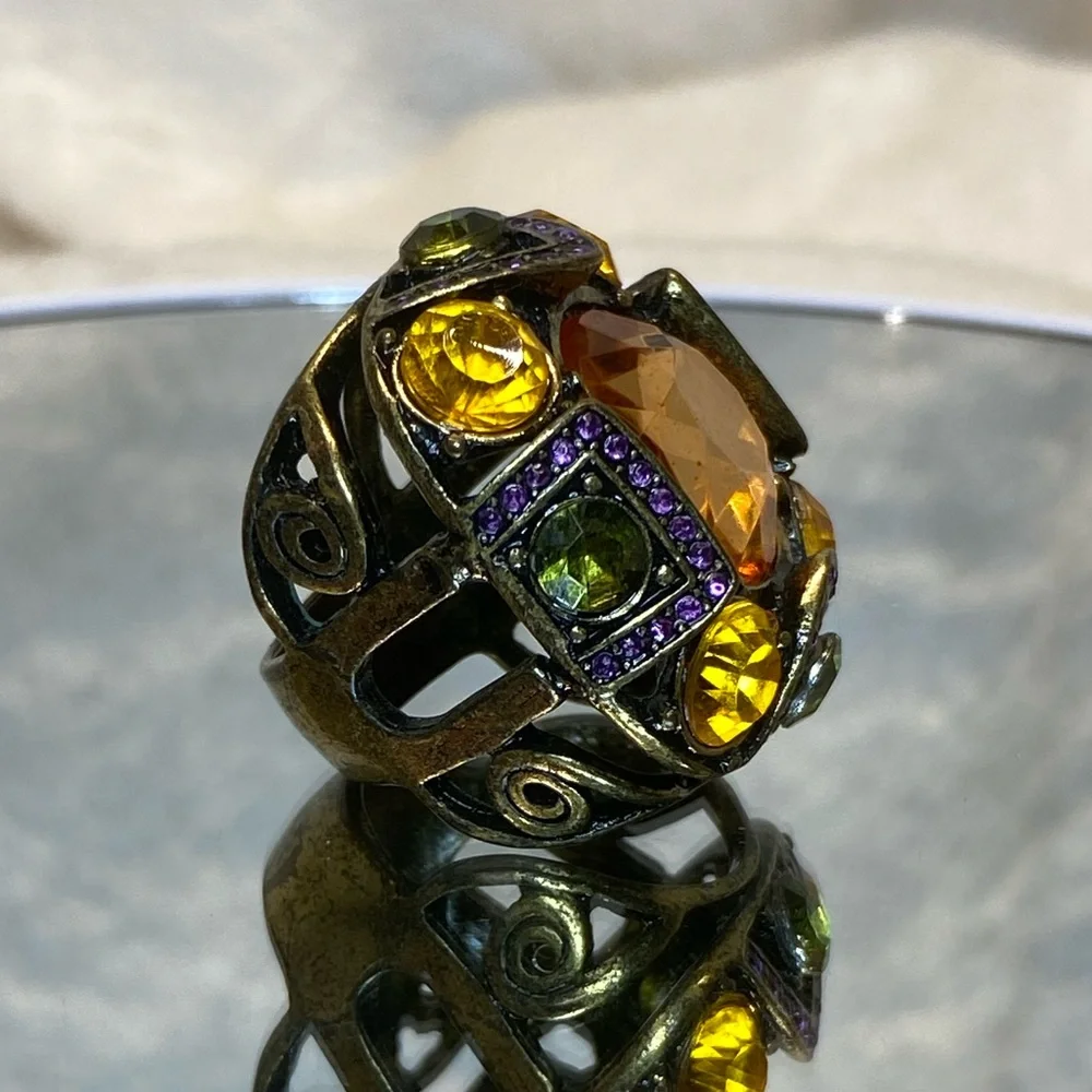 Vintage Large Antique Brass With Multicolored Glass Stones Cocktail Ring size 8 - Picture 6 of 8